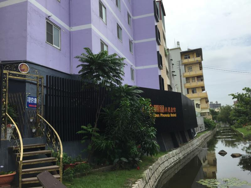Golden Phoenix Hotel Kaohsiung Zewnętrze zdjęcie