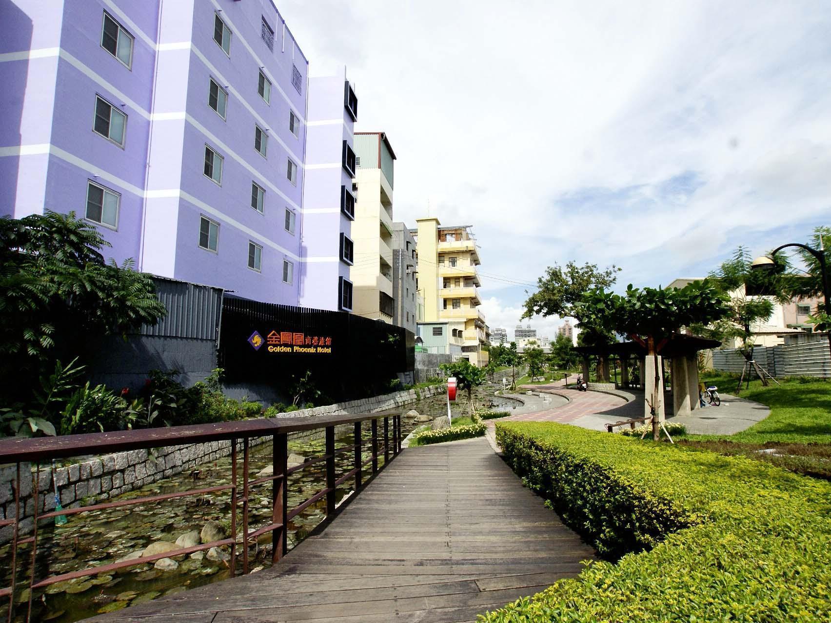 Golden Phoenix Hotel Kaohsiung Zewnętrze zdjęcie
