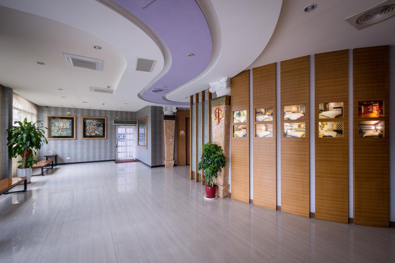 Golden Phoenix Hotel Kaohsiung Zewnętrze zdjęcie