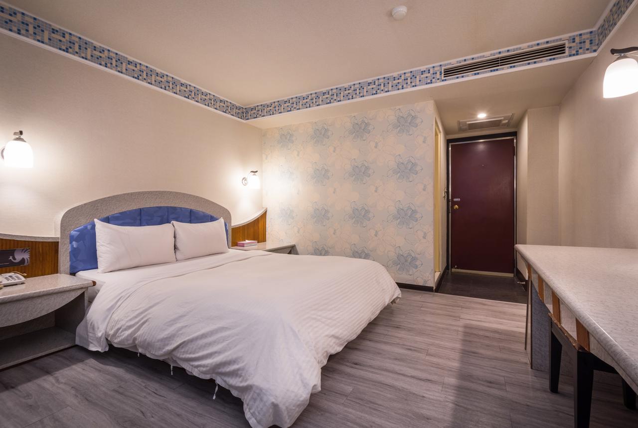 Golden Phoenix Hotel Kaohsiung Zewnętrze zdjęcie