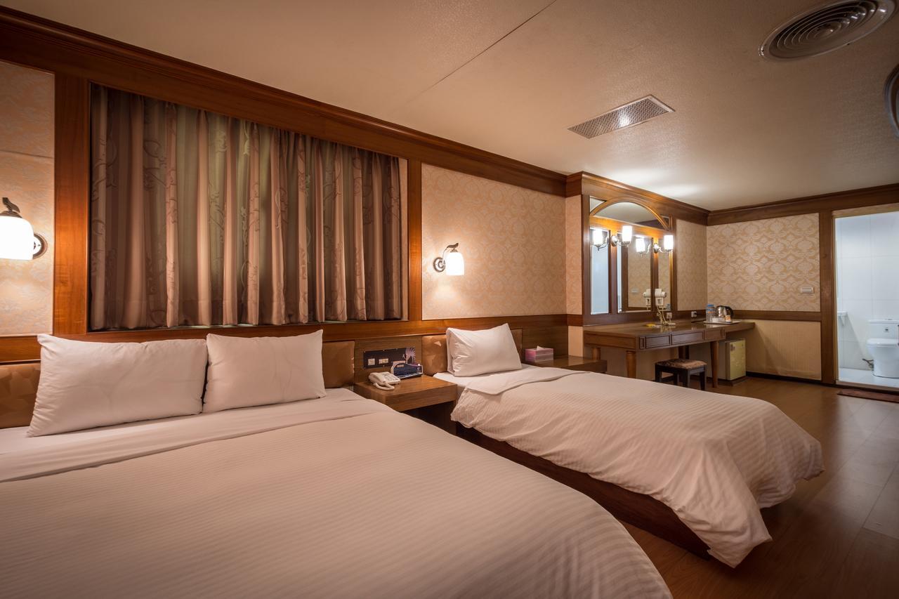 Golden Phoenix Hotel Kaohsiung Zewnętrze zdjęcie